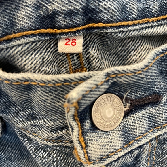 Levi’s Denim Skirt - Picture 2 of 2